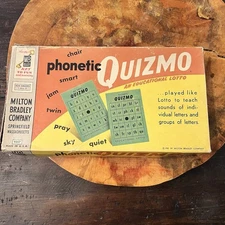 VINTAGE MILTON BRADLEY 1957 QUIZMO GAME AN EDUCATIONAL LOTTO PHONETIC