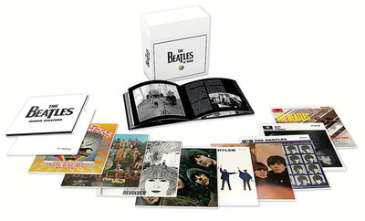 beatles in mono box & johnlennon まとめ売り s-l1200.jpg