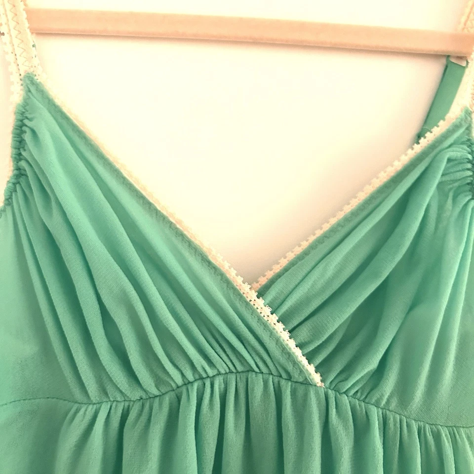 Camisón On Gossamer Babydoll Chemise verde espuma de mar ligero forrado ribete de encaje Foto 2 de 4