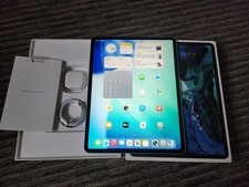 Apple iPad Pro 3rd Gen. 64GB, Wi-Fi + 4G, 12.9 in - Silver, battery life 91%