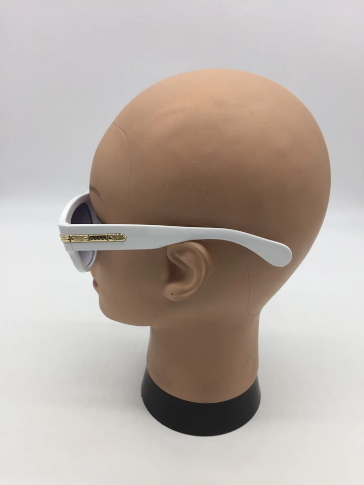 Gucci Women's White Designer Sunglasses 53-20-145 Grey Lens - Image 4 of 4