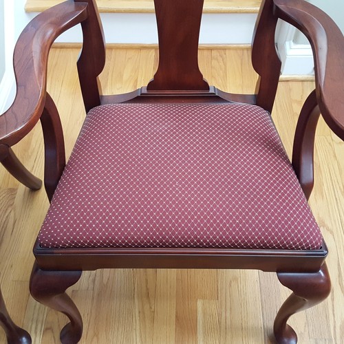 Vintage Pair Henkel Harris Dining Armchairs Queen Anne Style Wild Black Cherry! - Picture 18 of 24