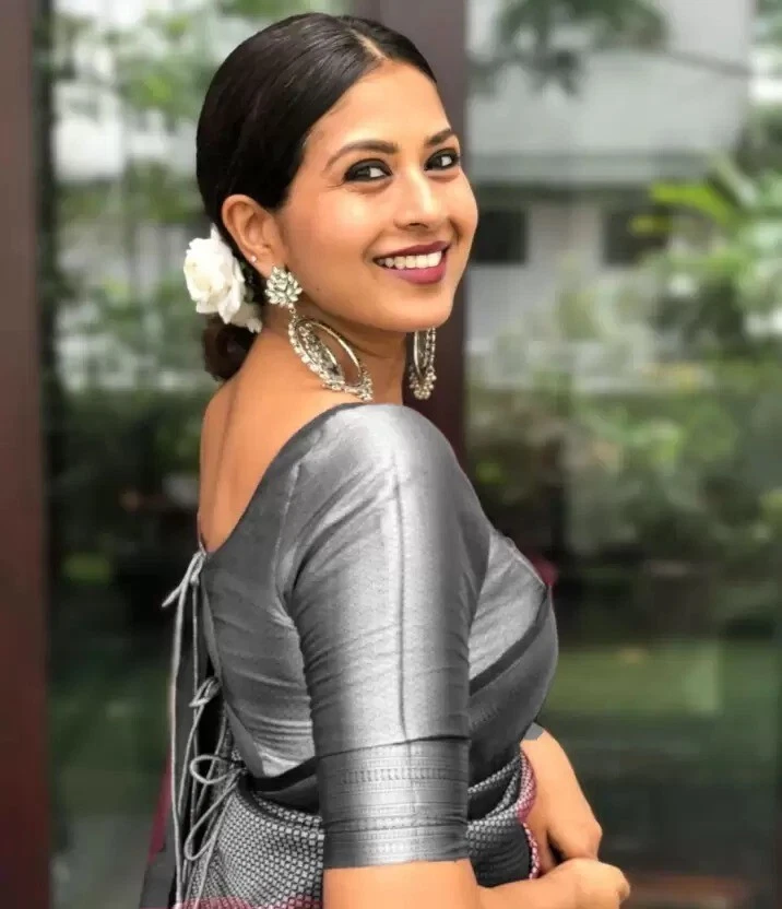 Sari tradicional indio boda sari diseñador Bollywood fiesta ropa étnica Eid Foto 2 de 4