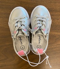 Cat Jack Toddler Girls' Luka Accessible Sneakers Silver 5 or 7 NIB