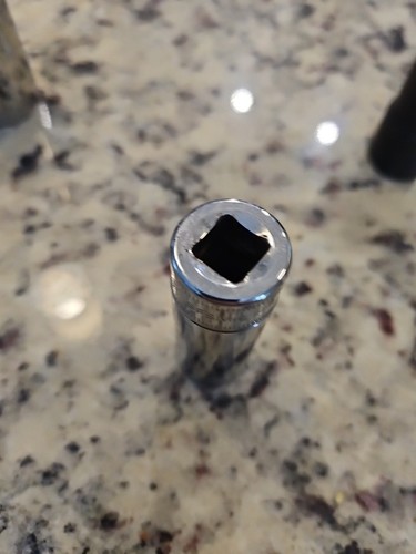 Snap On 3/8" Drive 16MM 6PT Metric Deep Chrome Socket SFSM16 - Picture 4 of 5