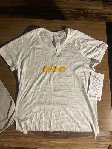 NWT HAWAII EXCLUSIVE lululemon Swiftly Tech Short Sleeve Shirt Size 6