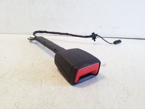 Volkswagen Tiguan 2021 Rechts Gurtschloss vorne 5NA857755 VAL282490