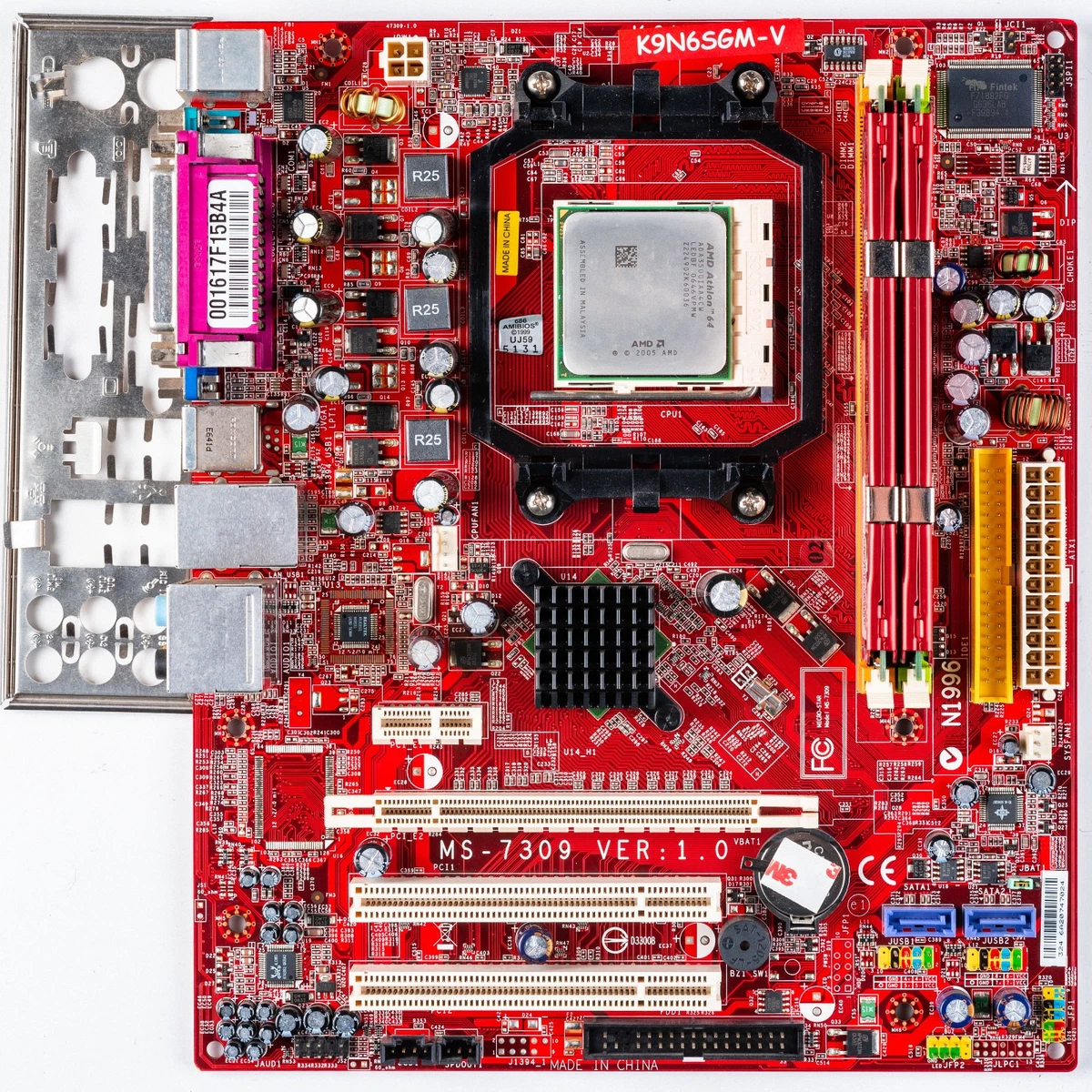 Kit PC Socket AM2 - Asus M2V / AMD Athlon X2 4200+ / 1Go DDR2 / 8800GTS