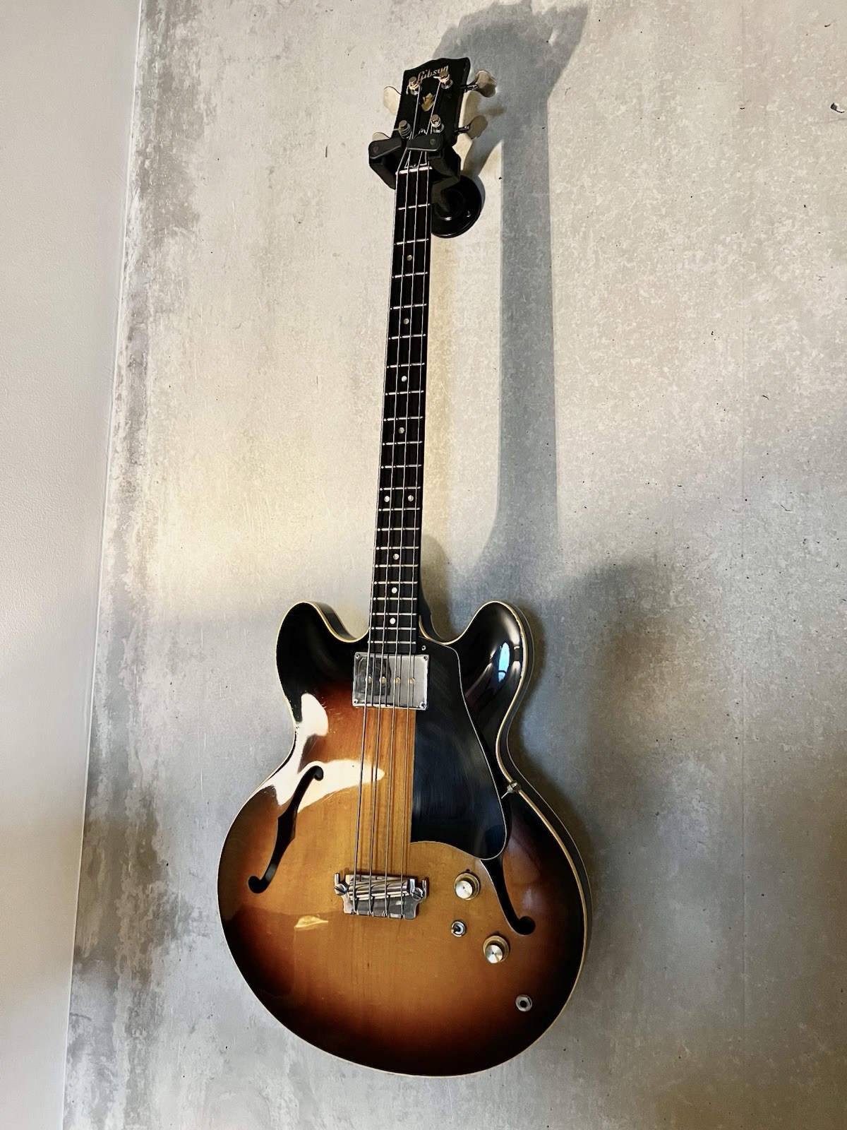 Basse Gibson EB2 de 1964