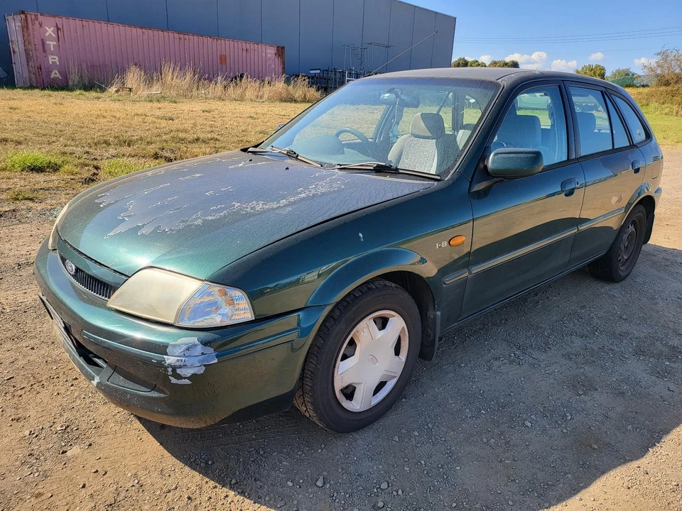 Ford Laser Left Head Light KN 02/1999-09/2002 - image 4 of 4