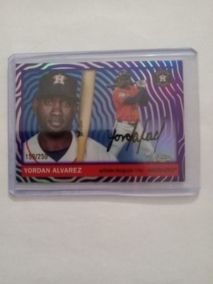 2025 Topps Chrome Platinum Yordan Alvarez Vibrations Refractor /250 Astros
