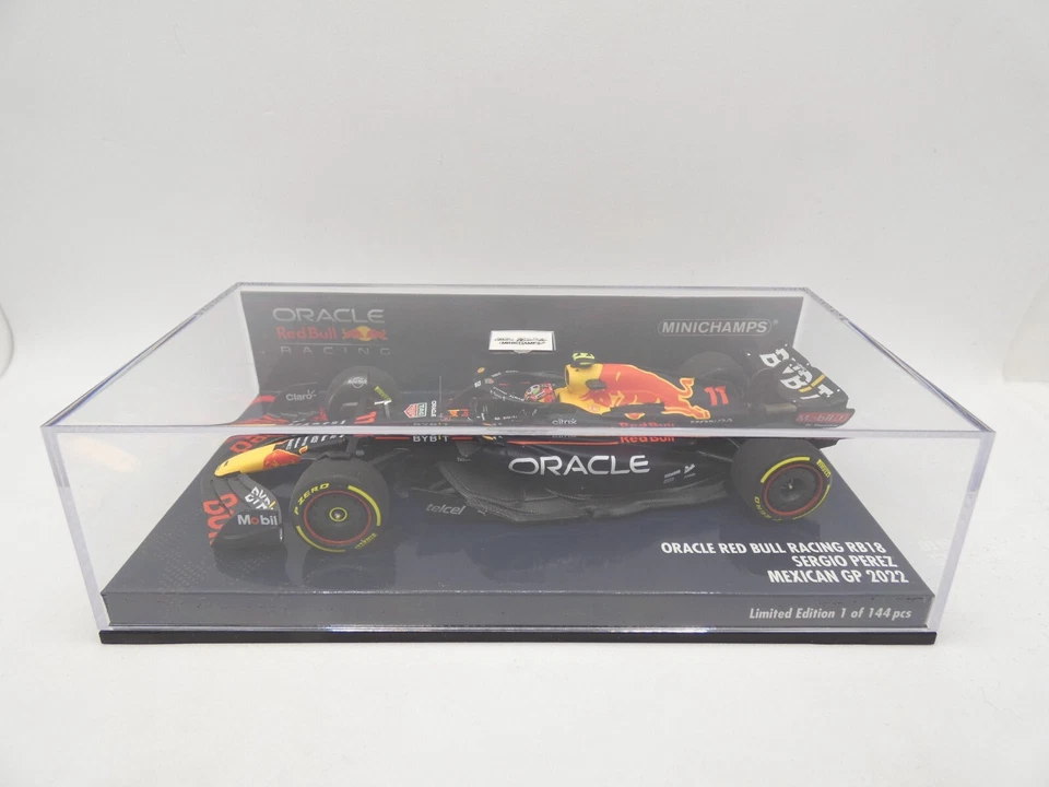 Oracle Rosso Bull Corsa RB18 Sergio Perez #11 Messicano Gp 2022 MINICHAMPS 1/43 - Immagine 3 di 3