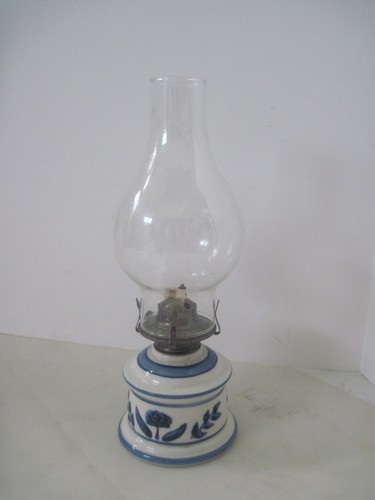 Vintage Hurricane Oil Lamp Blue and White Florals Farms Stoneware 13" Tall New - Picture 13 of 15