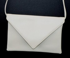 Off White Beige Leather 1980s Vintage Clutch Purse