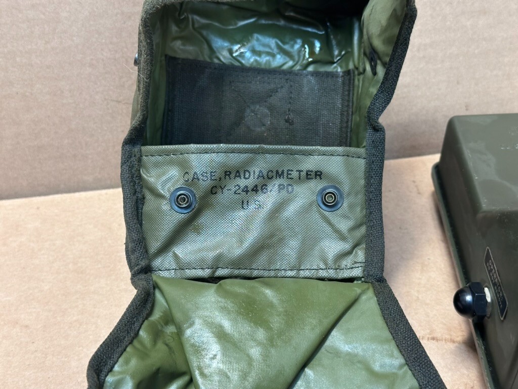 Vintage USA Army Military Radiacmeter Gamma Radiation Meter