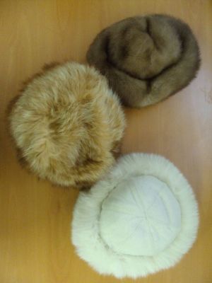 3 (LOT) MINT CANADIAN FUR HAT HATS WOMAN WOMEN 1 MINK 1 RACCOON 1 FOX