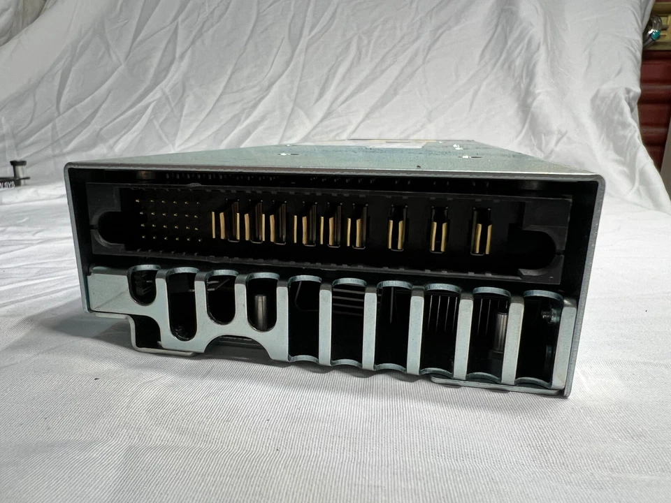 Foundry Networks NI-X-ACPWR 1200W PSU - Image 3 of 4