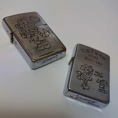 1960-70 Vintage Vietnam 8 Juego de Zippo con Estuche de Colección Mickey y Minnie - Imagen 5 de 10