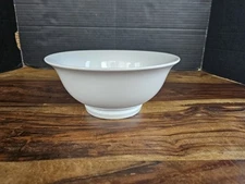 Over and Back White Porcelain 10" Round Footed Pasta Salad Fruit Serving Bowl