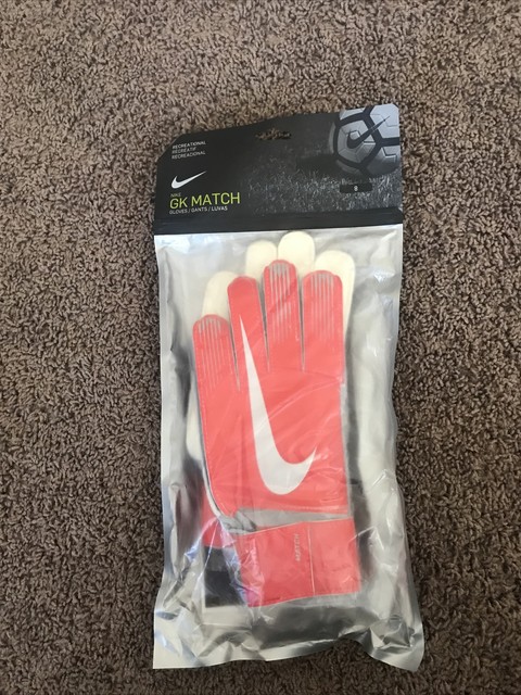 gloves nike goalkeeper