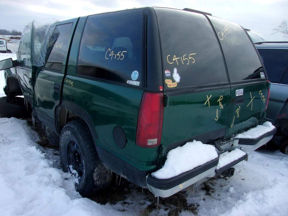 Used Engine Assembly fits: 1999 Chevrolet Tahoe 5.7L 8-350 VIN R 8th di Foto 4 de 4