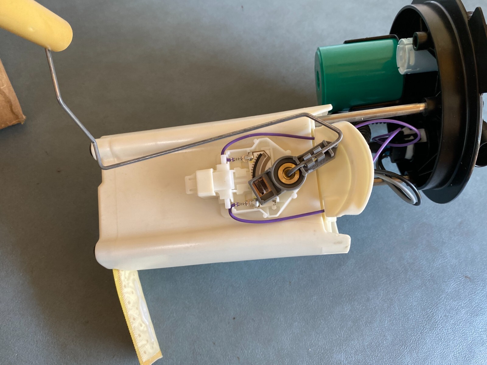 GM OEM NOS 10377273 Fuel Sender Assembly 20042007 Buick Rendezvous eBay