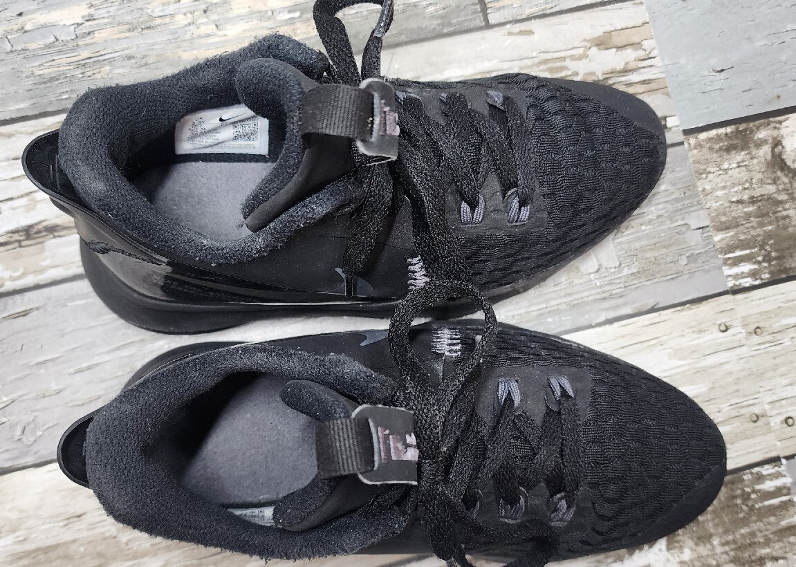 lebron james shoes size 2.5