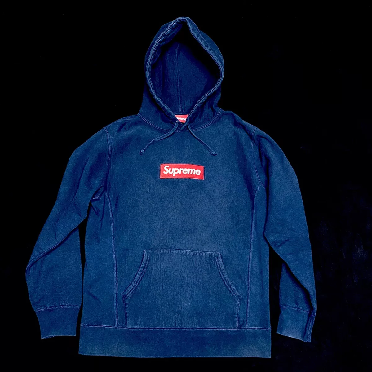 logo hoodie supreme