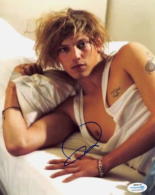Jamie Campbell Bower Signed Stranger Things 8x10 Photo Proof COA Autographed STAR Jamie Campbell Bower Signed Stranger Things 8x10 Photo Proof COA Autographed STAR