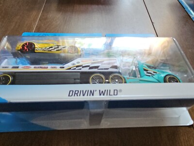 Hot Wheels Drivin' Wild Vehicle Racer Hauler Detachable Trailer Super ...