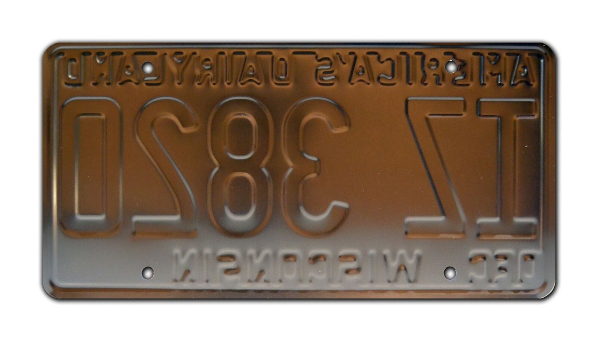 WHIZLIMITED “MONOGRAM PLATE” BROWN That '70s Show | 69 Vista Cruiser | IZ 3820 | STAMPED Replica Prop