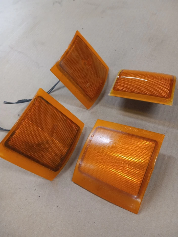 1994-1998 OBS GMC Chevrolet Truck OEM GM dianteiro inferior destro lâmpada marcador conjunto - Imagem 2 de 4