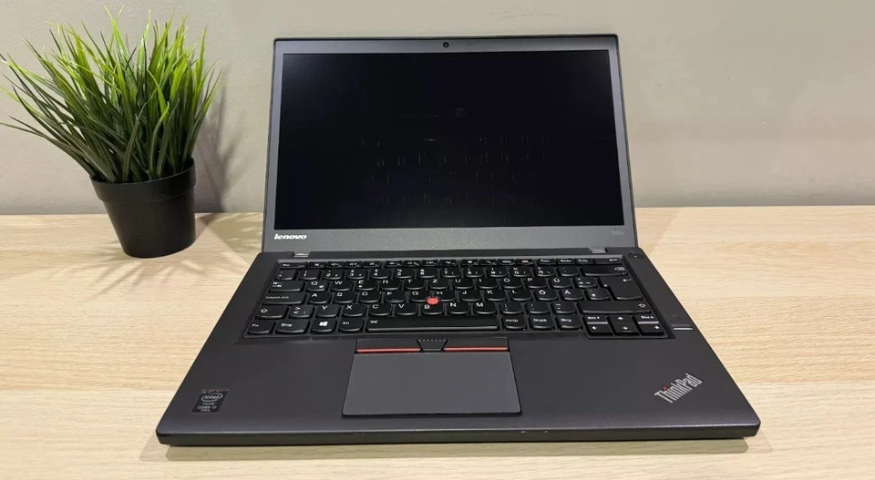 Lenovo ThinkPad T450s · i5-5300U · 8GB · 256GB, Foto 1 von 5
