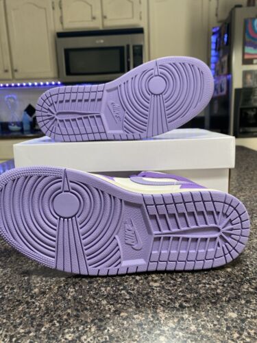 Size 6 - Nike air Jordan 1 Mid Action Grape W - Picture 5 of 6