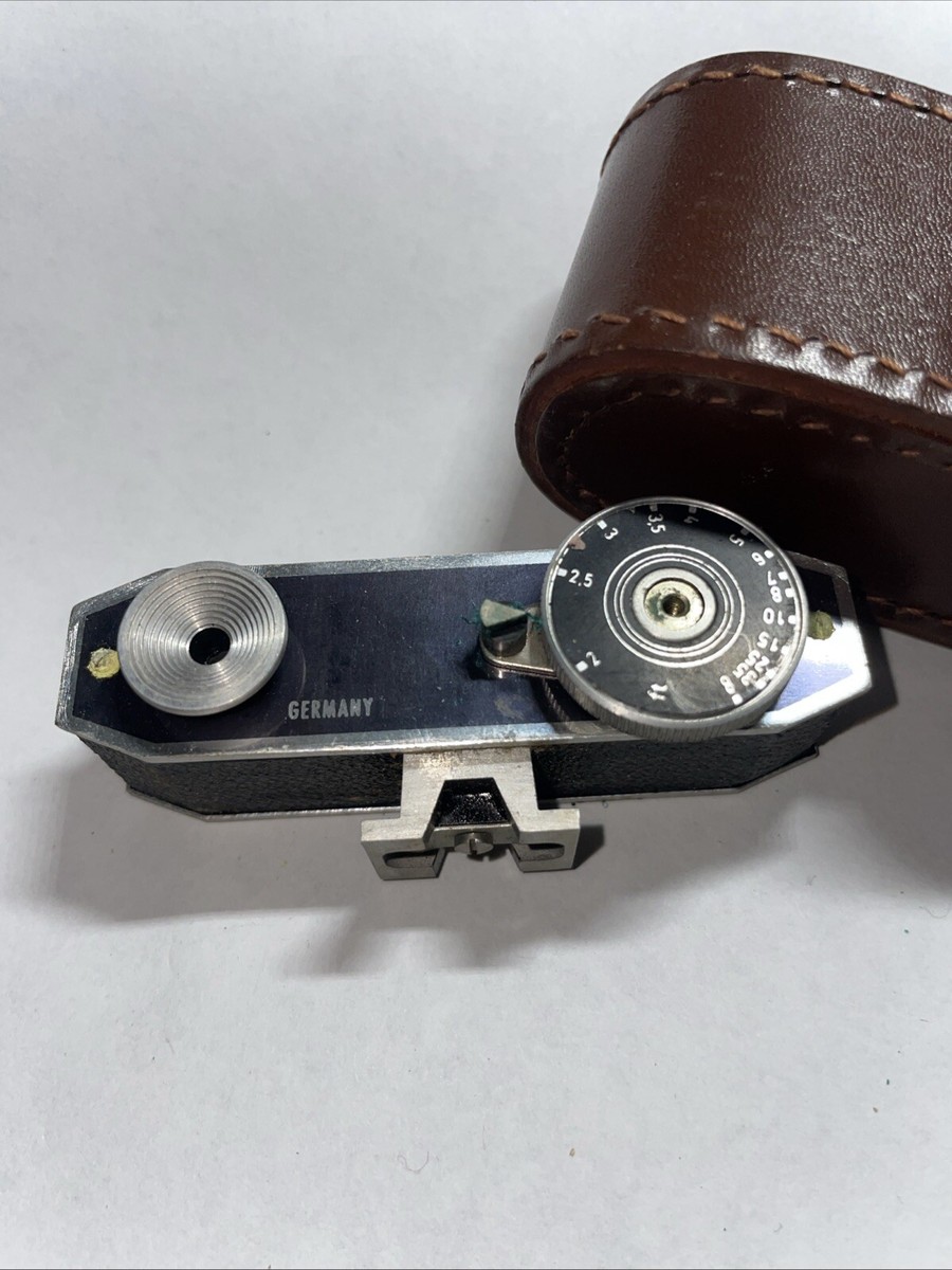 VINTAGE GERMAN MADE TELEX CAMERA RANGE FINDER WITH LEATHER CASE