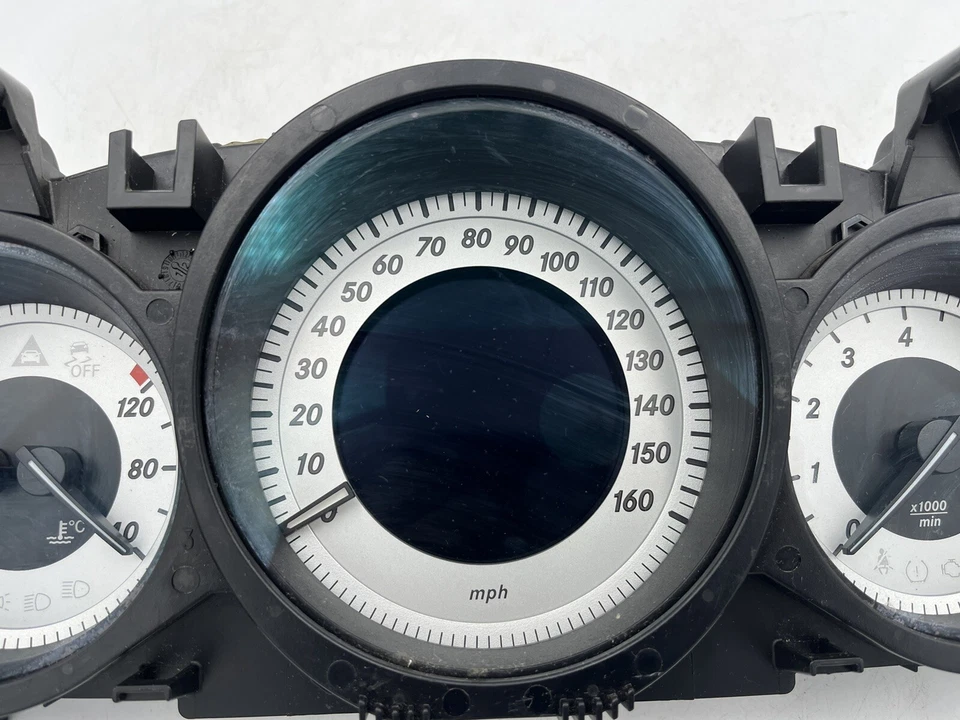 Mercedes Benz E350 приборной панели спидометр миль датчики 2014 2015 6719 - Изображение 4 из 4