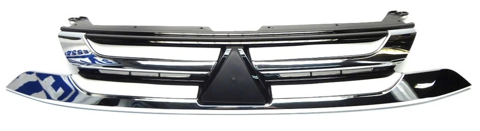 FRONT BUMPER CHROME GRILLE FOR MITSUBISHI OUTLANDER 2016-2018 - Image 2 of 4