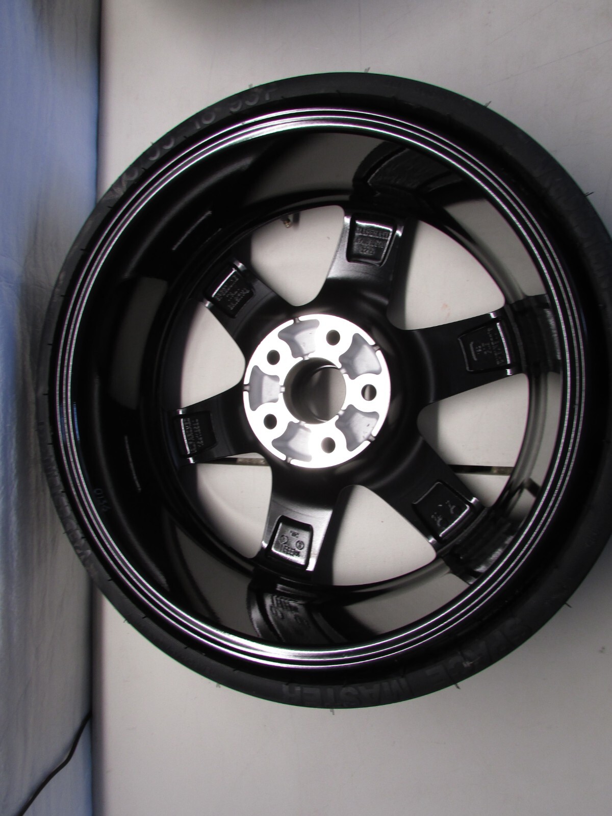 2014-2019 MASERATI QUATTROPORTE SPARE TIRE WHEEL 18'' W/ TOOL KIT OEM