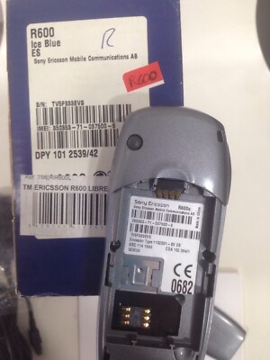 Ericsson R600 Débloqué – Grade A – Avec Boîte D’origine – Vintage Mobile