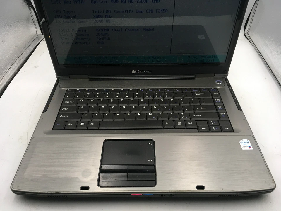 GATEWAY MA7 MT6840 - BOOTS TO BIOS - INTEL T2450 - 4GB RAM - 15" - READ DESC -BB - Image 3 of 4