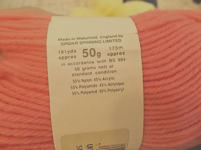 LOT OF 5 MIXED COLOR SIRDAR SNUGGLY DK YARN 50g OR 1 3/4 OZ -ENGLAND - Image 2 of 4