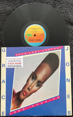 Grace Jones   She's Lost Control 8:25 / Private Life 6:19 12'' TESTED EX VIDEO