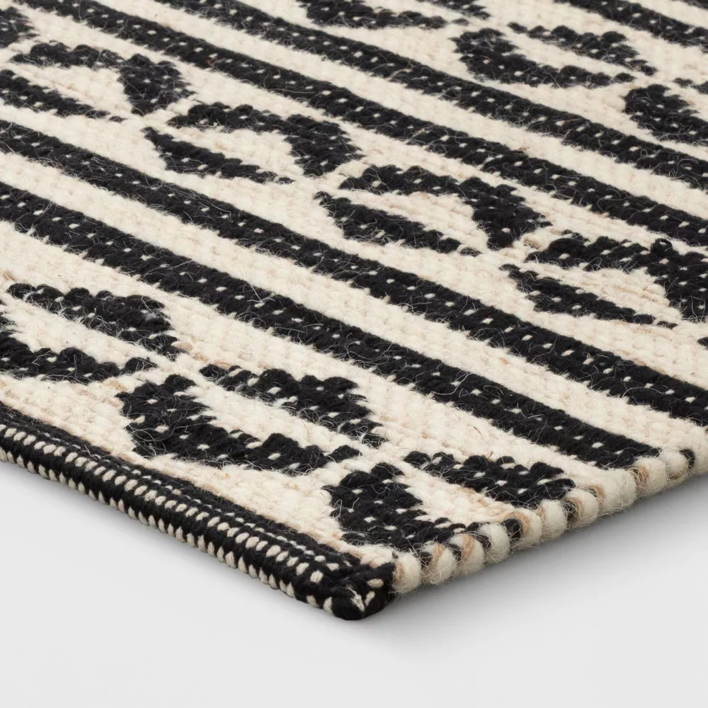 2'6"x4' Geometric Woven Accent Rug Black - Threshold: Handmade Cotton Wool Jute