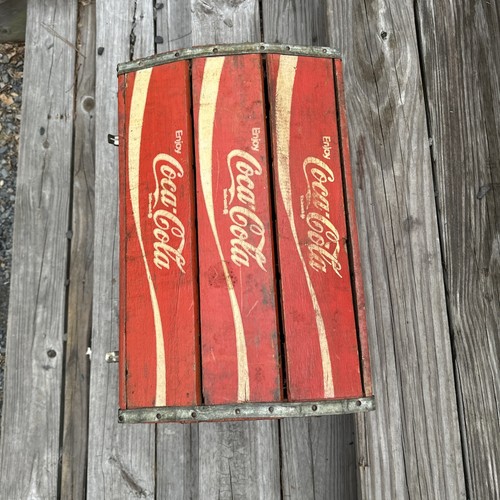Coca-Cola Handcrafted Treasure Chest All Original - Picture 9 of 21