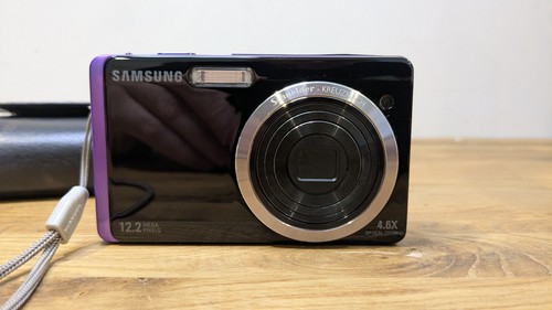 Samsung ST550 camera 12.2MP, 4.6x zoom, 1.5” selfie screen,3.5” rear touchscreen - Picture 2 of 17