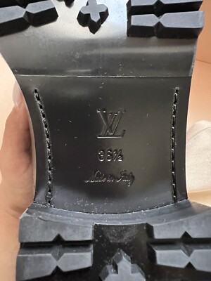 Louis Vuitton Calfskin Monogram Discovery Flat Ankle Boots Louis Vuitton Calfskin Monogram Discovery Flat Ankle Boots