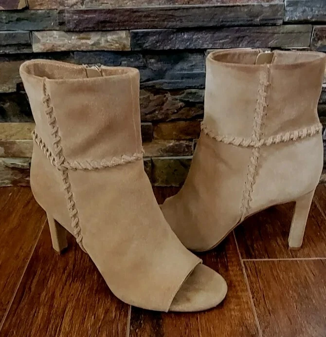 Vince Camuto Sashane Suede High Heeled Boot Booties Size 7