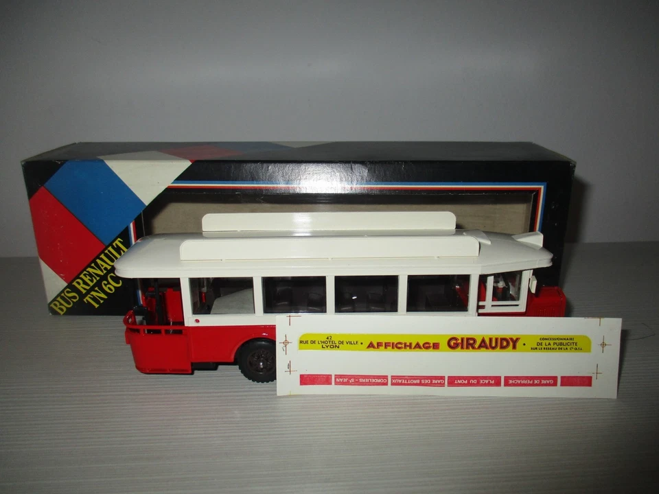 BUS RENAULT TN 6C 1934 SOLIDO SCALA 1/50 - Immagine 3 di 4