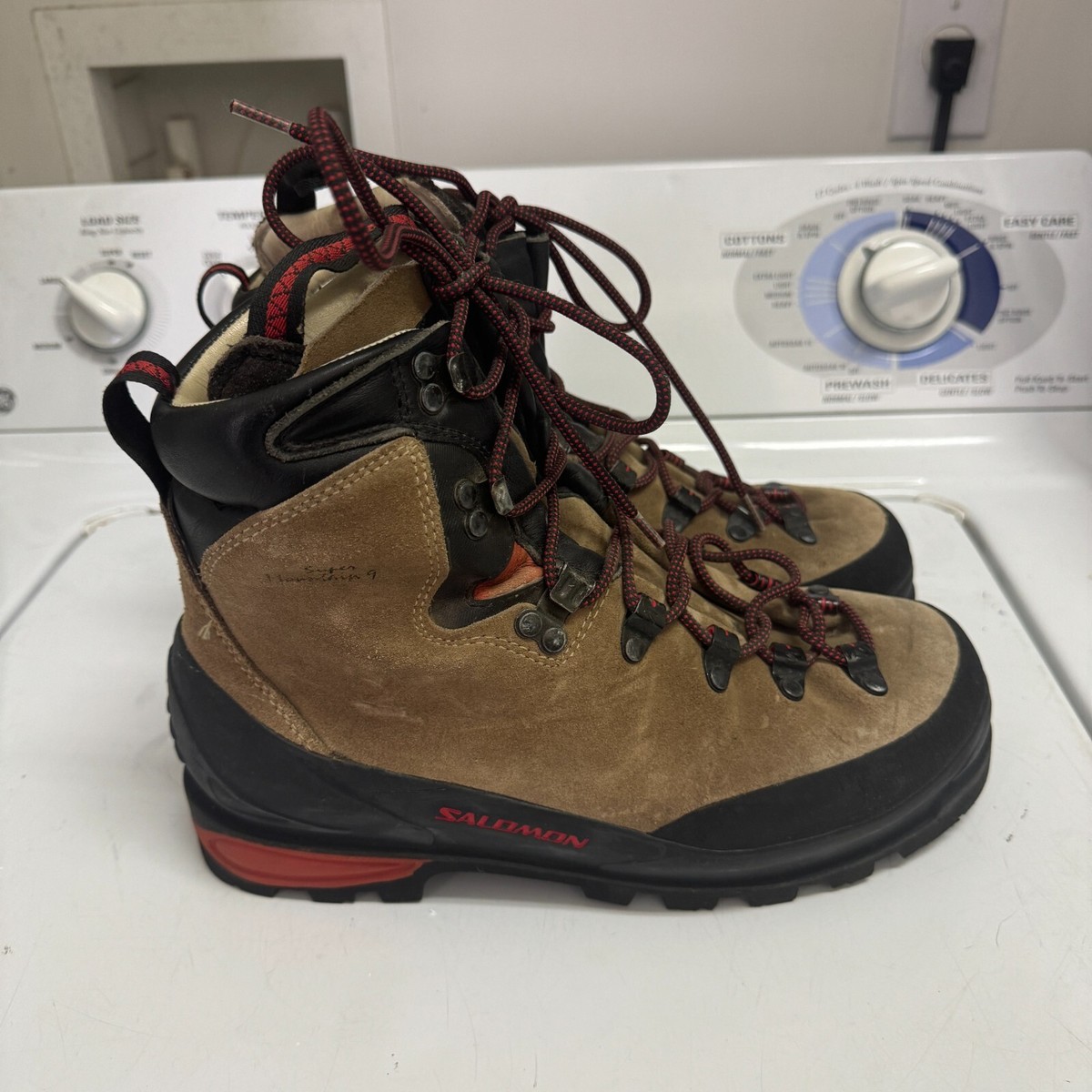 Salomon Super Mountain 9 Mountaineering Womens 9 Ice Tree Climbing