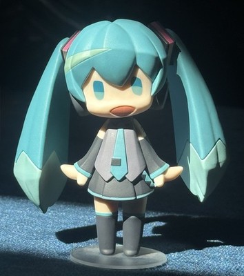 Nendoroid Hatsune Miku PVC Anime Vocaloid Figurine with Detachable Parts  